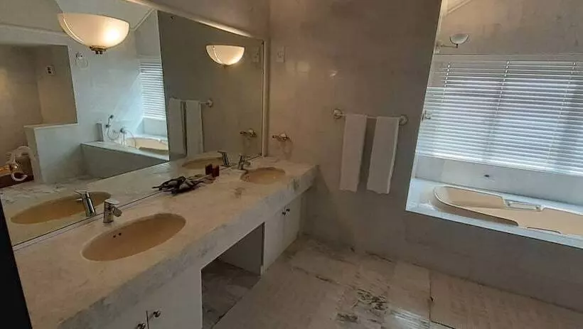 Fotos del hotel Guesthouse Indongo:  14