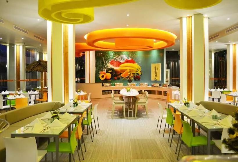 Fotos del hotel Harris  &amp; Residences Sunset Road:  4