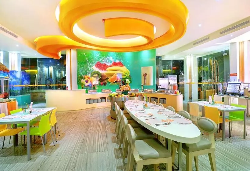 Fotos del hotel Harris  &amp; Residences Sunset Road:  14