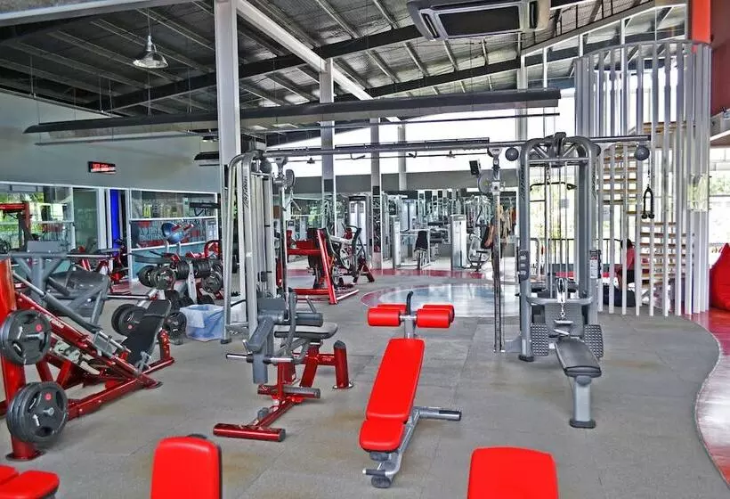 Fotos del hotel Harris  &amp; Residences Sunset Road:  3