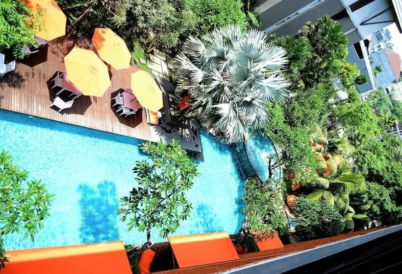 Fotos del hotel Harris  &amp; Residences Sunset Road:  11