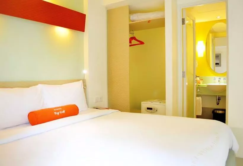 Fotos del hotel Harris  &amp; Residences Sunset Road:  17