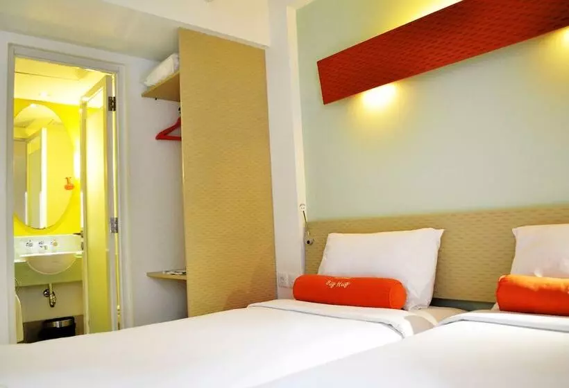 Fotos del hotel Harris  &amp; Residences Sunset Road:  19