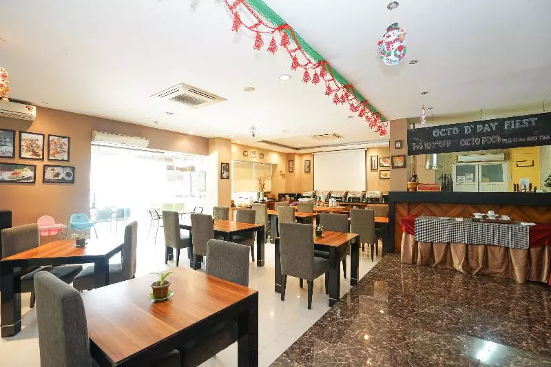 Fotos del hotel Prime Royal:  12