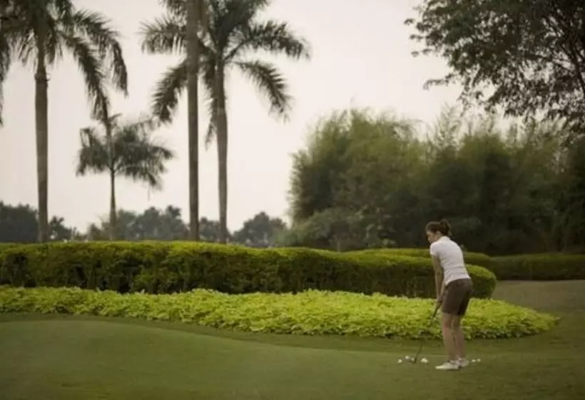 Fotos del hotel Santika Bsd Cityserpong:  17