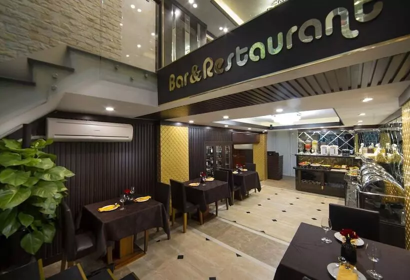 Fotos del hotel Splendid Star Grand  And Spa:  18