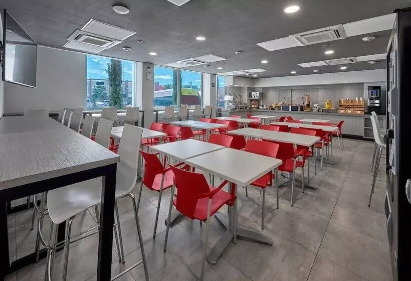 Fotos del hotel City Express Junior Juarez Consulado:  12