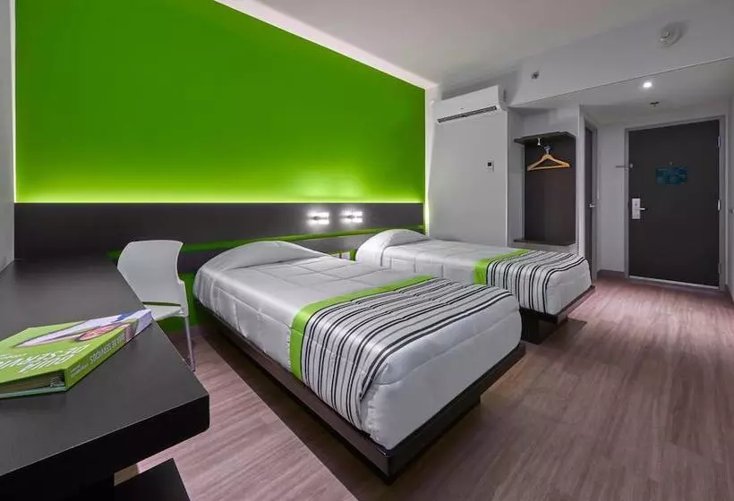 Fotos del hotel City Express Junior Juarez Consulado:  2