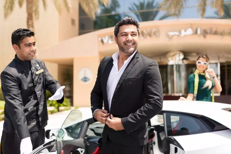 Fotos del hotel Officers Club & Hotel:  8