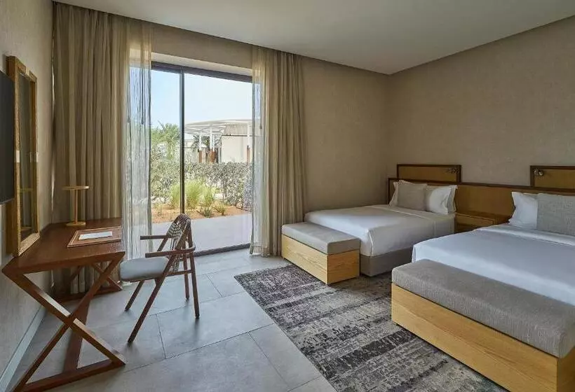 Fotos del hotel Officers Club & Hotel:  9