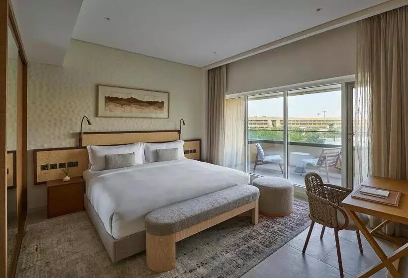 Fotos del hotel Officers Club & Hotel:  21