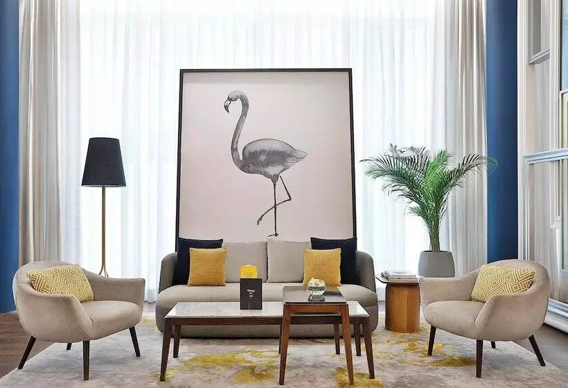 Fotos del hotel Voco:  7