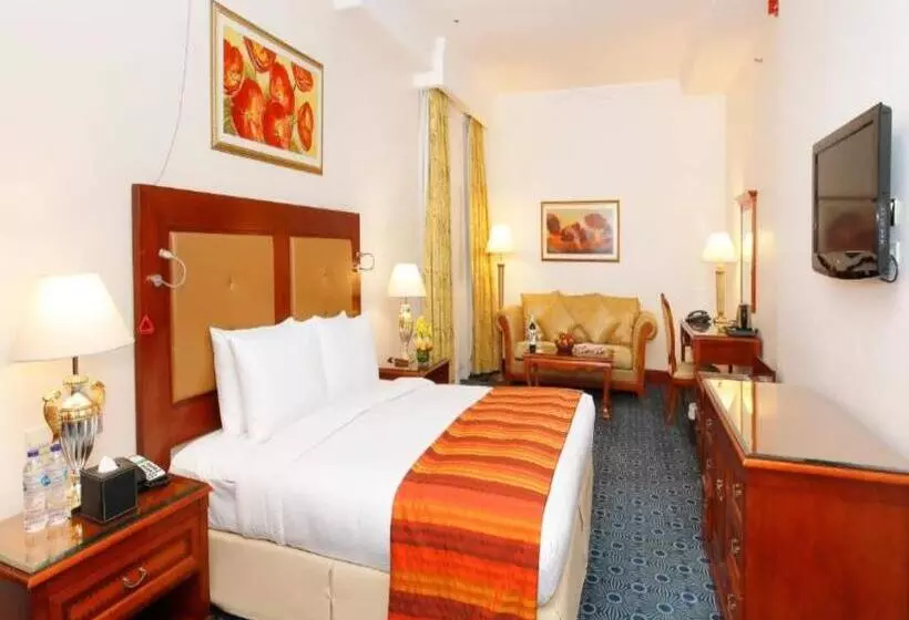 Fotos del hotel Holiday Inn Bur Dubai  Embassy District:  17