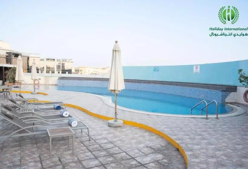 Fotos del hotel Holiday Inn Bur Dubai  Embassy District:  2