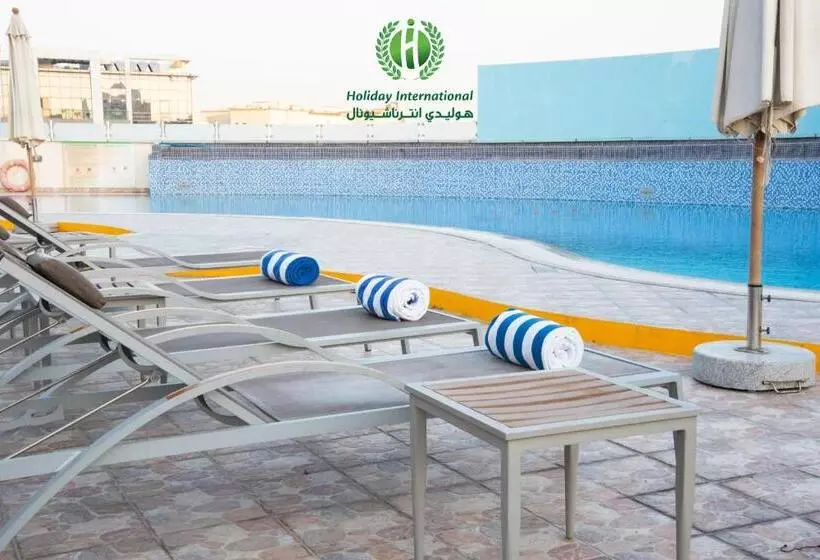 Fotos del hotel Holiday Inn Bur Dubai  Embassy District:  11