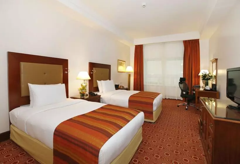 Fotos del hotel Holiday Inn Bur Dubai  Embassy District:  67