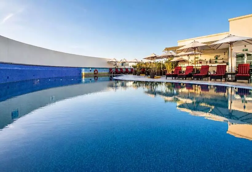 Holiday Inn Bur Dubai  Embassy District