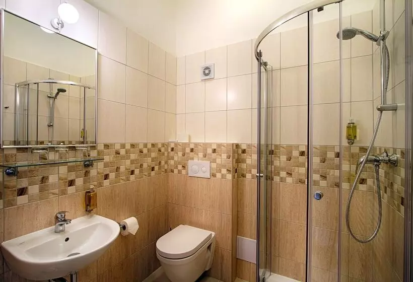 Fotos del hotel Taurus:  11