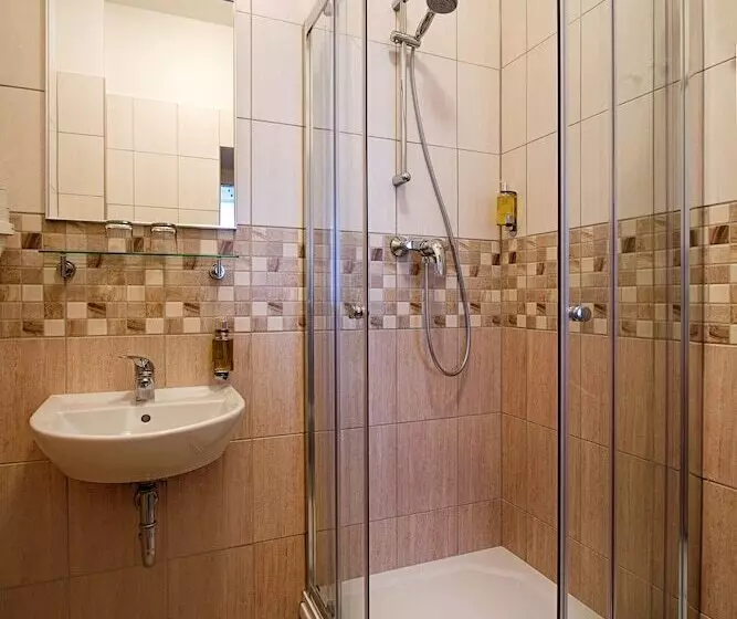 Fotos del hotel Taurus:  6