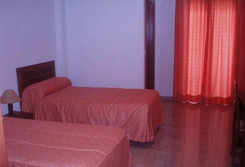 Fotos del hotel Balneario Fuentes Del Trampal:  10