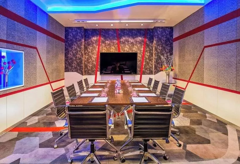 Fotos del hotel Aloft Bangkok  Sukhumvit 11  Sha Extra Plus:  11