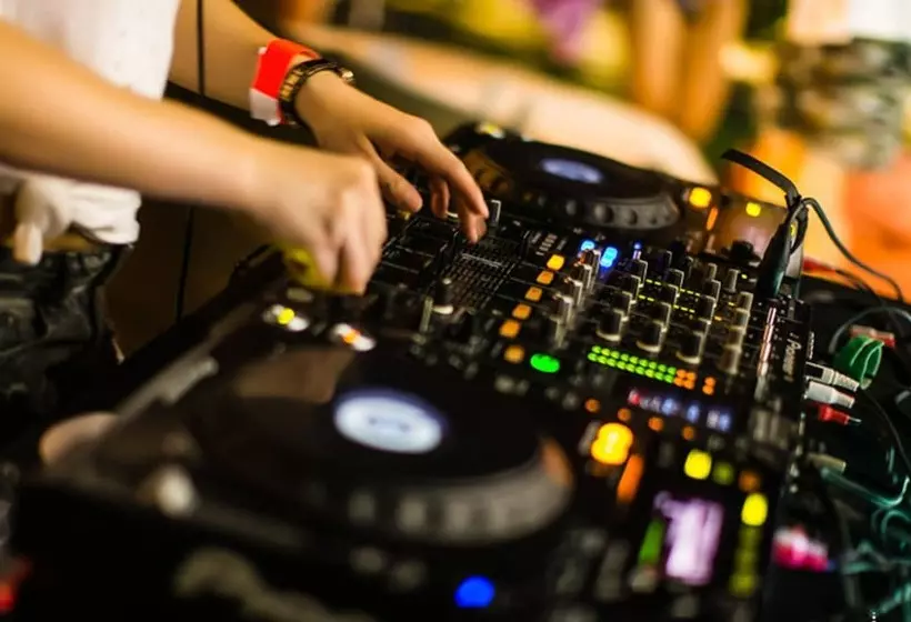 Fotos del hotel Aloft Bangkok  Sukhumvit 11  Sha Extra Plus:  17