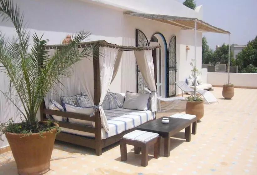 Fotos del hotel Villa Daba:  11