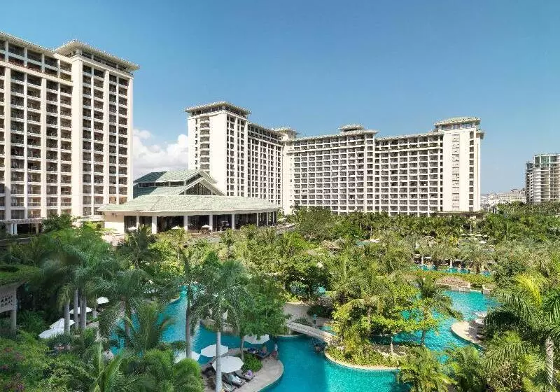 Howard Johnson Resort Sanya Bay