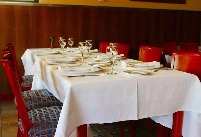 Fotos del hotel Yoy Villa De Sallent 3:  2