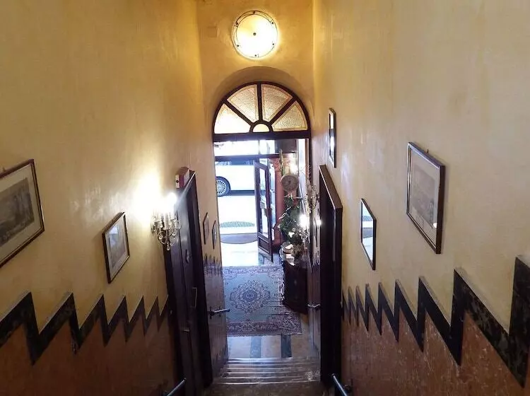 Fotos del hotel Hotel Touring:  22