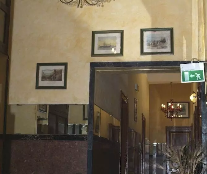 Fotos del hotel Hotel Touring:  25