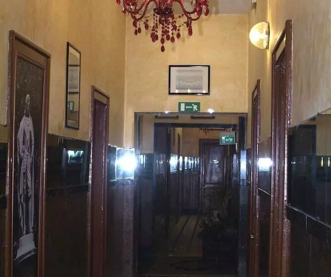 Fotos del hotel Hotel Touring:  19