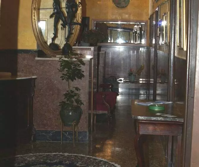 Fotos del hotel Hotel Touring:  3