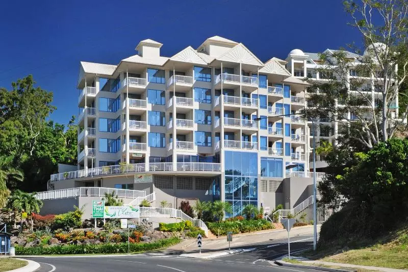 At Whitsunday Vista Holiday Apartments