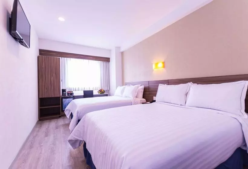 Fotos del hotel Crown Victoria:  8