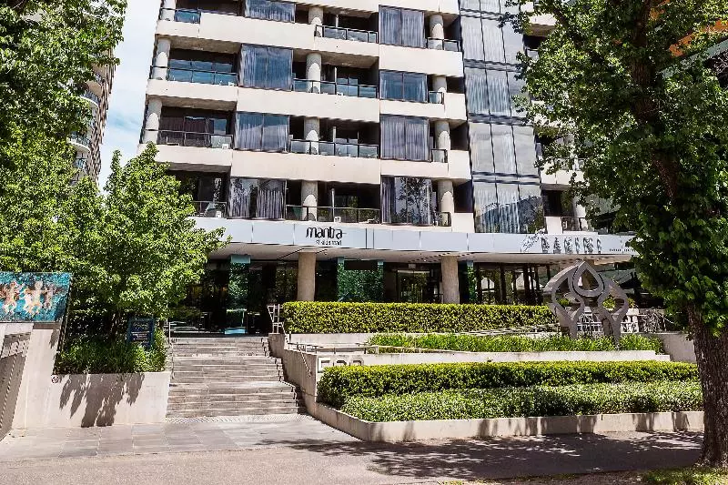 Mantra St Kilda Road