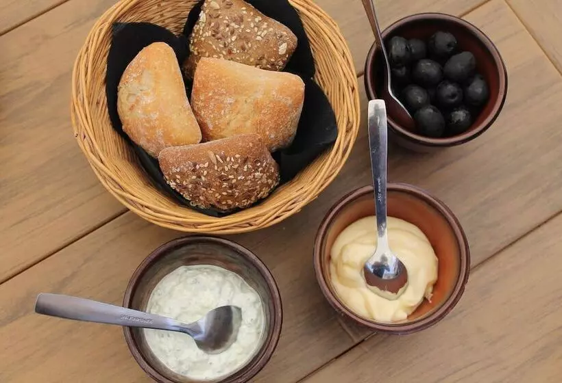 Fotos del hotel Dalt Muntanya:  3