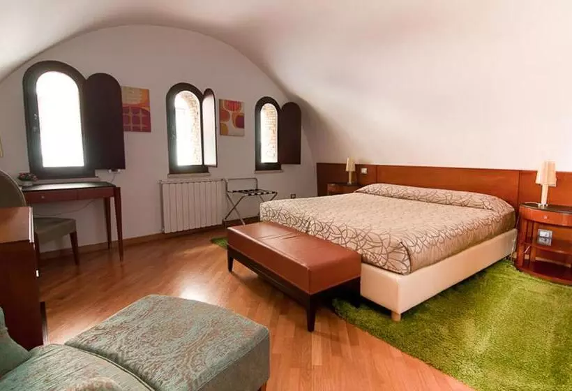 Fotos del hotel St. Peter' Six Rooms & Suites:  11