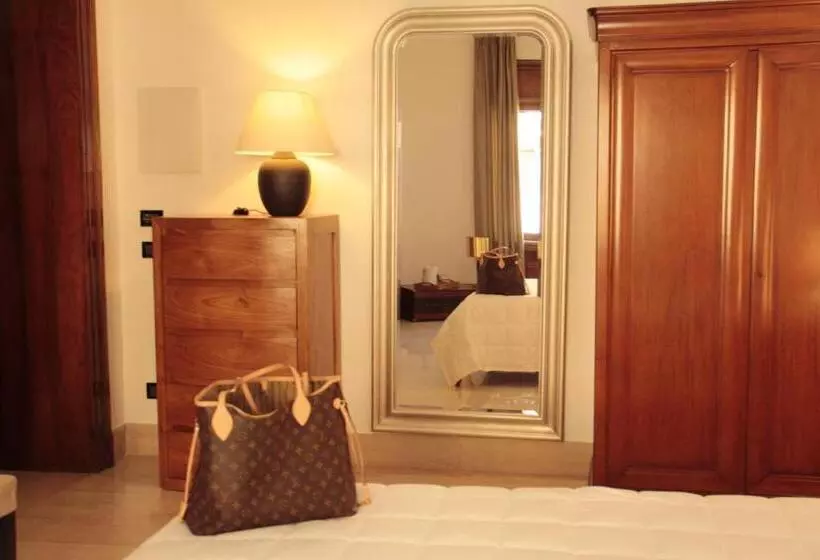 Fotos del hotel St. Peter' Six Rooms & Suites:  21