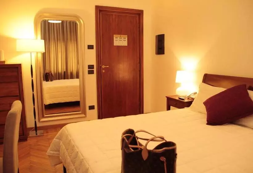 Fotos del hotel St. Peter' Six Rooms & Suites:  7