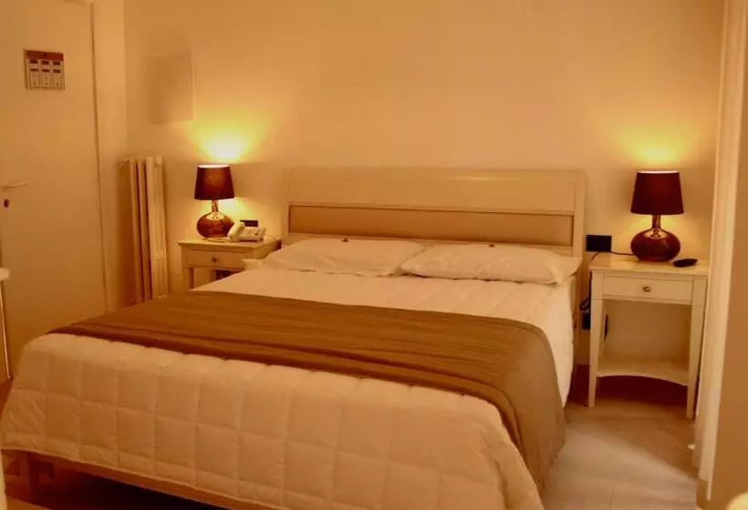 Fotos del hotel St. Peter' Six Rooms & Suites:  6