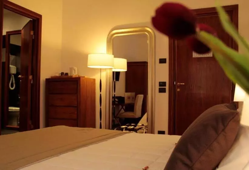 Fotos del hotel St. Peter' Six Rooms & Suites:  19