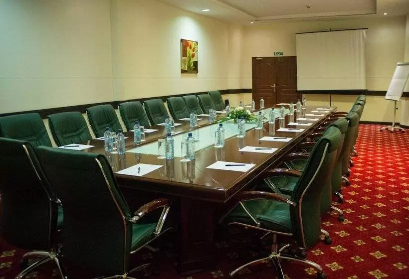 Fotos del hotel The Panari:  6