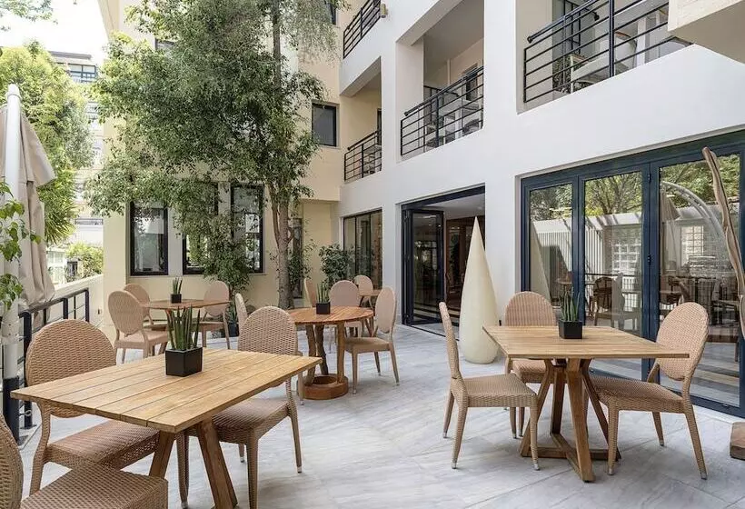 Fotos del hotel Avra City:  25