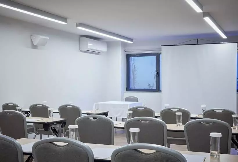 Fotos del hotel Avra City:  9