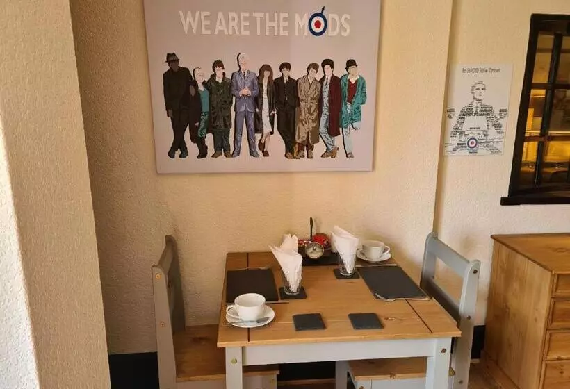 Fotos del hotel Tudor Lodge:  5