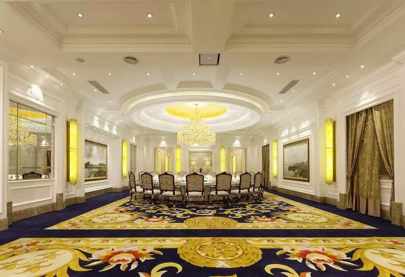 Fotos del hotel Ramada Plaza Optics Valley Hotel Wuhan:  15