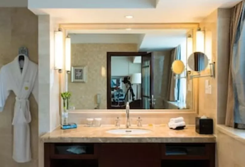 Fotos del hotel Ramada Plaza Optics Valley Hotel Wuhan:  16