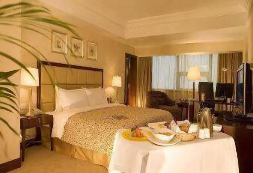 Fotos del hotel Ramada Plaza Optics Valley Hotel Wuhan:  19