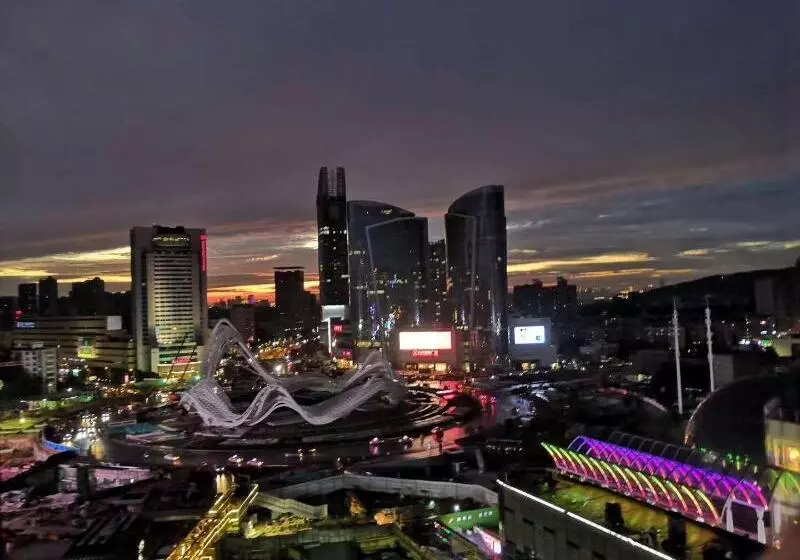 Fotos del hotel Ramada Plaza Optics Valley Hotel Wuhan:  8